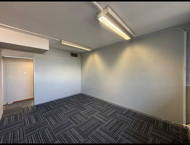 190M² OFFICE TO LET IN WESTVILLE
